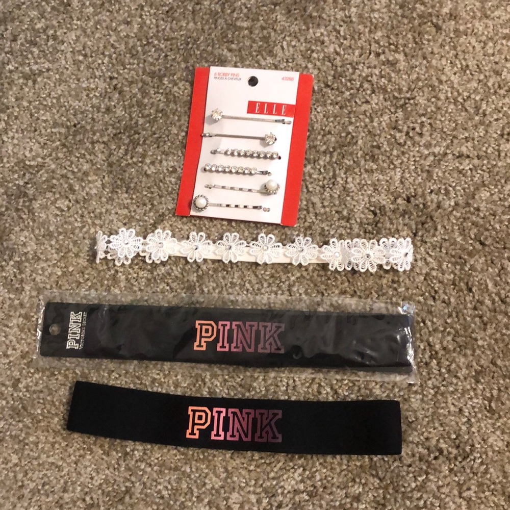 Lot of hair accessories